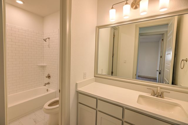 124 mockingbird hill, Joshua, TX 76058