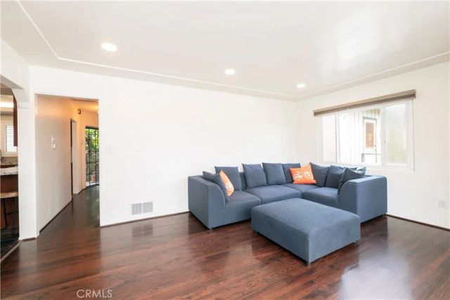 3421 Vancouver Avenue, San Diego, CA 92104