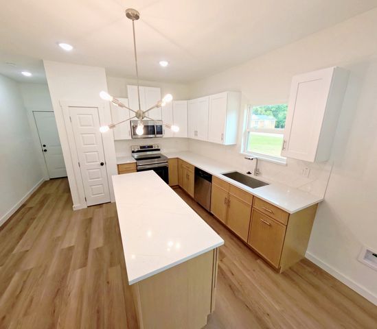 271 11th Street, Paris, TX 75460