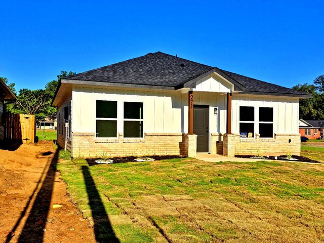 271 11th Street, Paris, TX 75460
