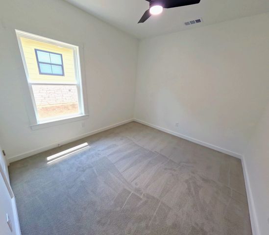 271 11th Street, Paris, TX 75460