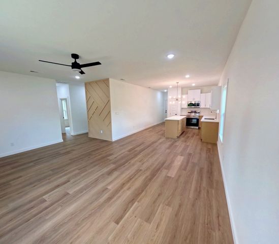 271 11th Street, Paris, TX 75460