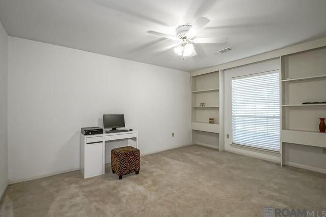 9132 Tallyho Ave, Baton Rouge, LA 70806