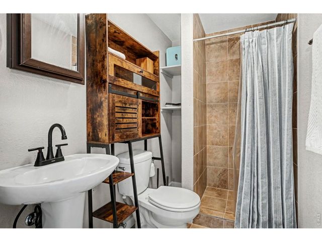 1313 Park Ridge Dr, Severance, CO 80615