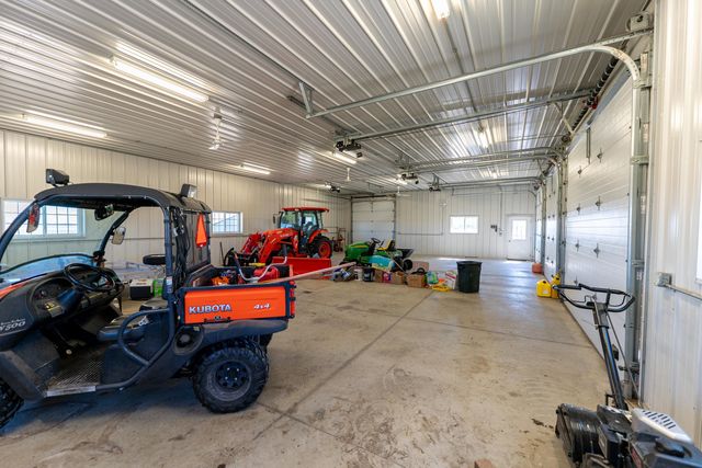 3405 S White Rock Road, Rochelle, IL 61068