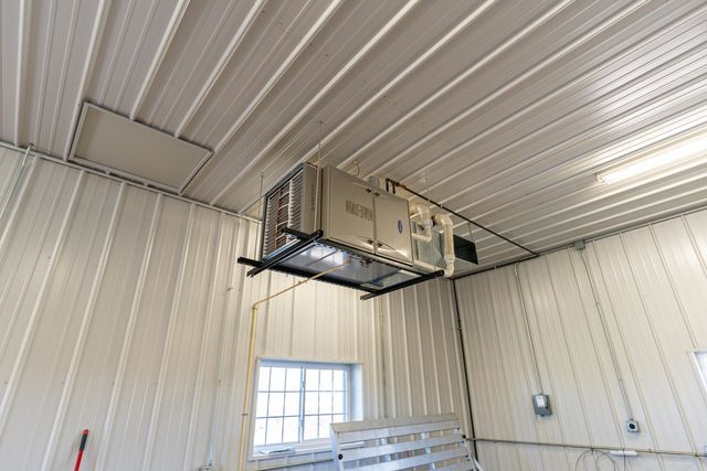 3405 S White Rock Road, Rochelle, IL 61068