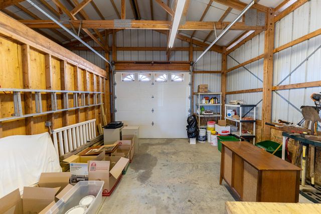 3405 S White Rock Road, Rochelle, IL 61068