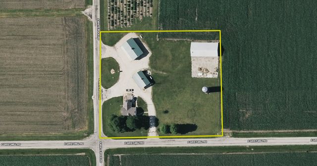 3405 S White Rock Road, Rochelle, IL 61068