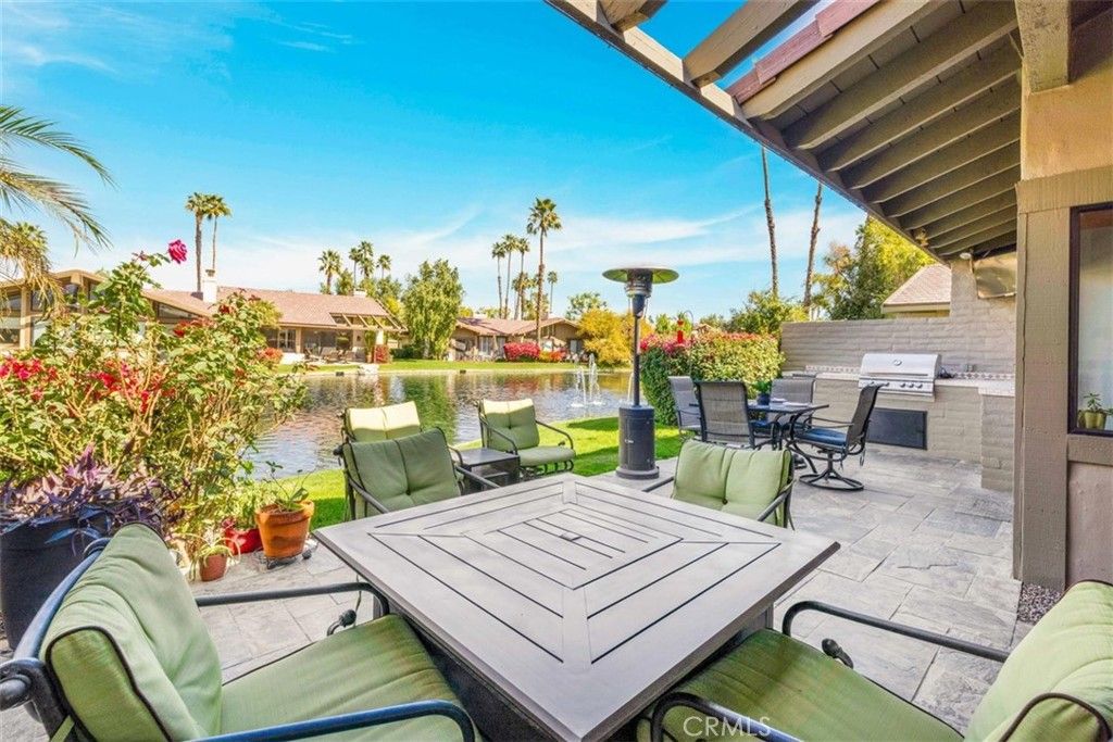 Image 29 of property listing at 194 Green Mountain Drive, Palm Desert, CA 92211