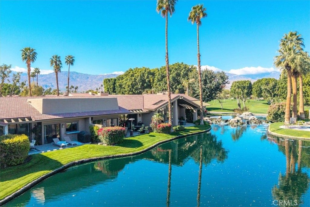 Image 31 of property listing at 194 Green Mountain Drive, Palm Desert, CA 92211