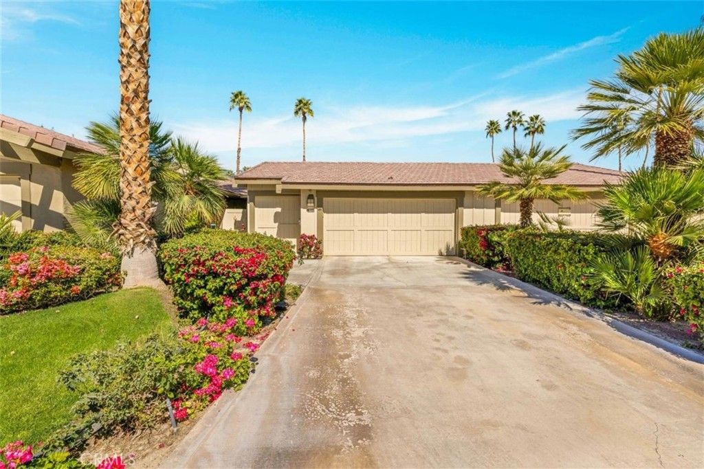 Image 33 of property listing at 194 Green Mountain Drive, Palm Desert, CA 92211