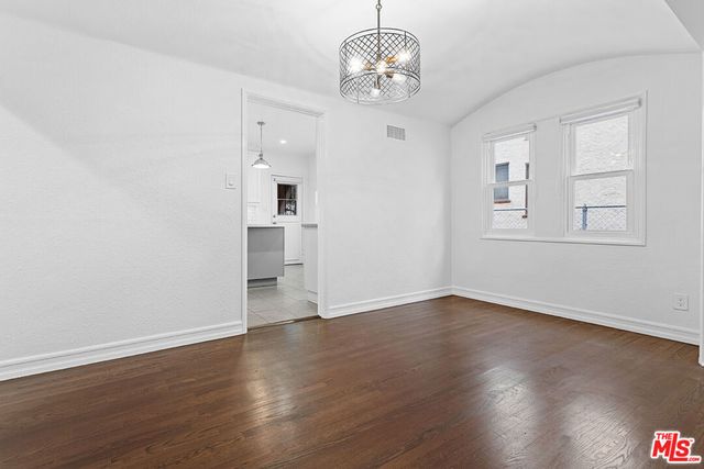 6611 W 6th Street, Los Angeles, CA 90048