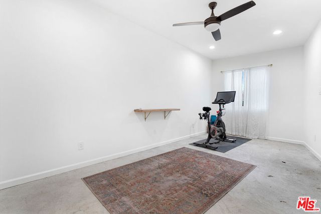 6611 W 6th Street, Los Angeles, CA 90048
