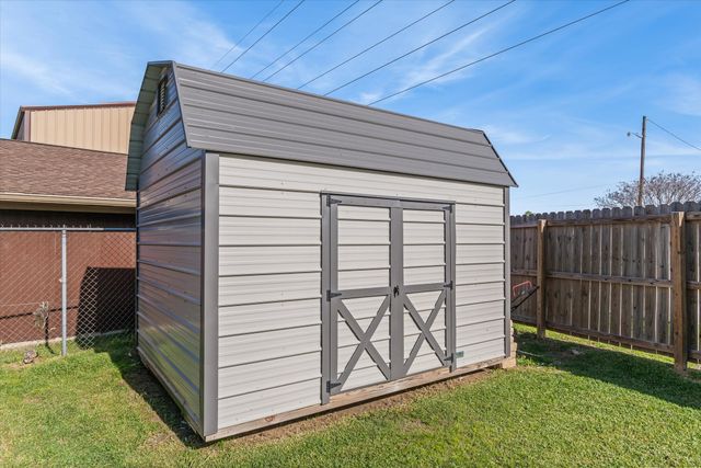 1035 Houston Street, Wills Point, TX 75169