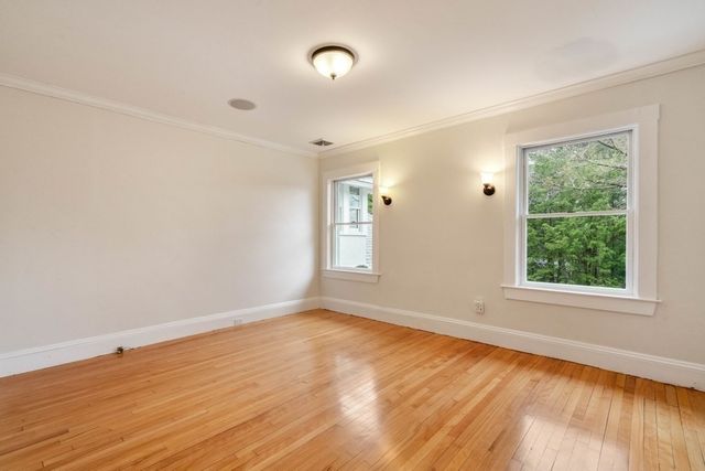 12 Summit Rd, Lexington, MA 02421