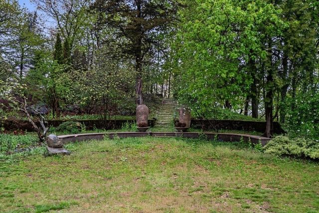 12 Summit Rd, Lexington, MA 02421