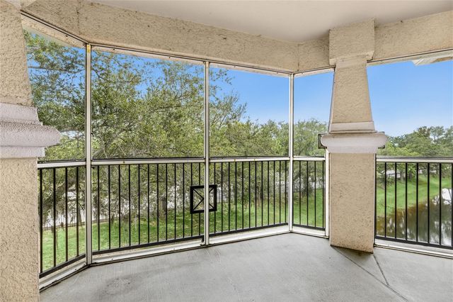 5122 NORTHRIDGE ROAD 307, Sarasota, FL 34238