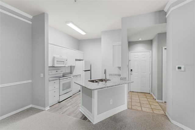 5122 NORTHRIDGE ROAD 307, Sarasota, FL 34238