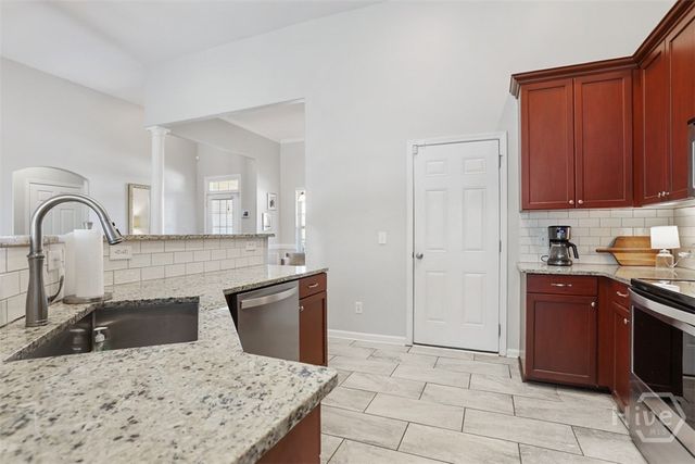 192 Willow Point Circle, Savannah, GA 31407