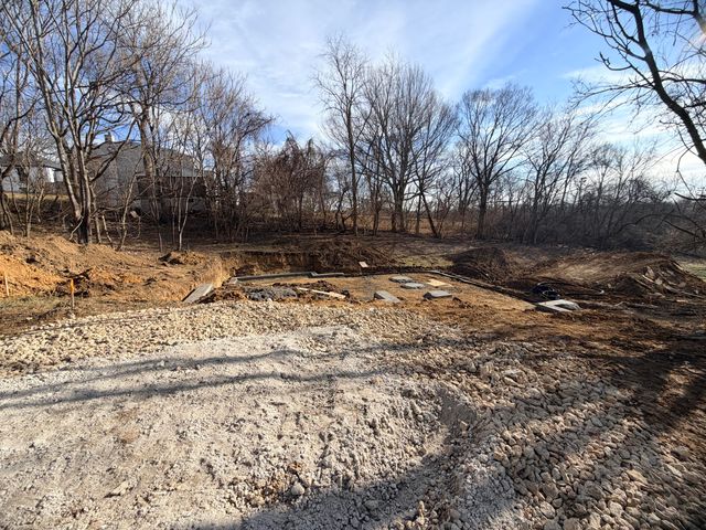 192 Kentucky Drive, Newport, KY 41071