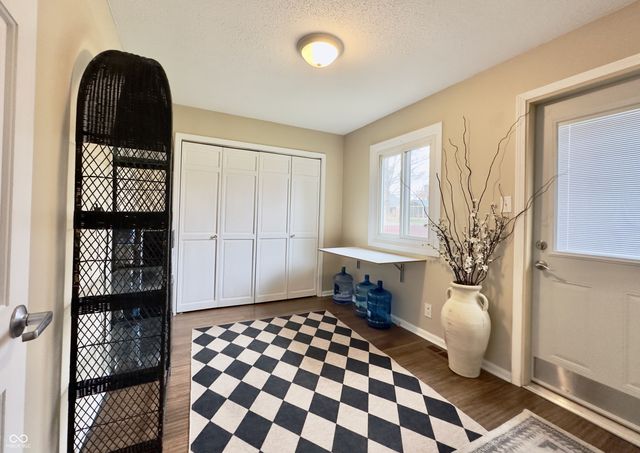 1260 Driftwood Drive, Carmel, IN 46033