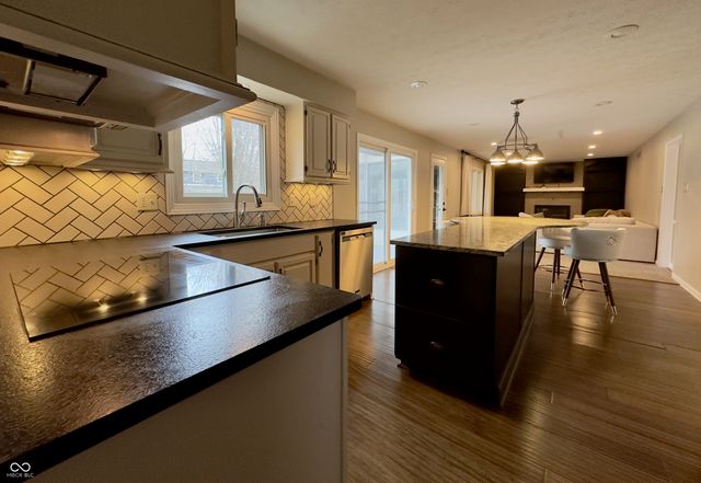 1260 Driftwood Drive, Carmel, IN 46033