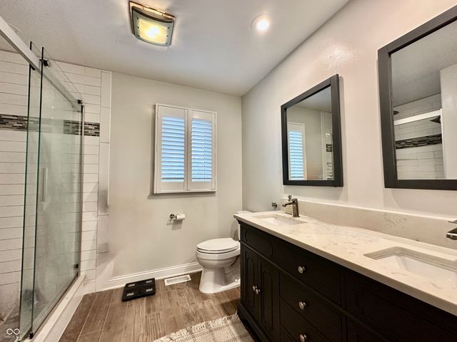 1260 Driftwood Drive, Carmel, IN 46033