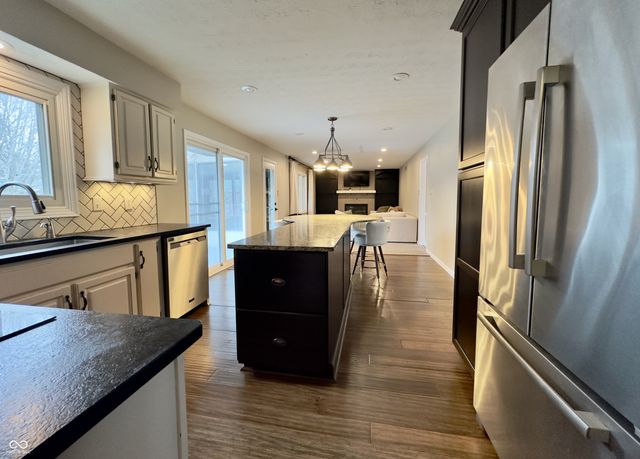 1260 Driftwood Drive, Carmel, IN 46033