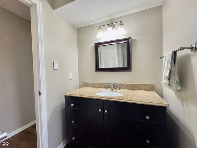 1260 Driftwood Drive, Carmel, IN 46033