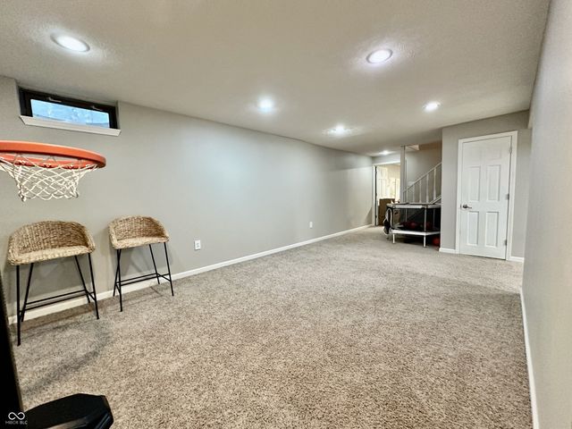 1260 Driftwood Drive, Carmel, IN 46033