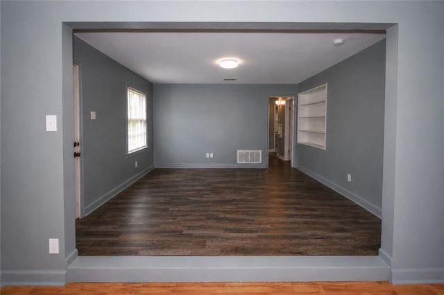 2520 Farnell Drive, Mobile, AL 36605