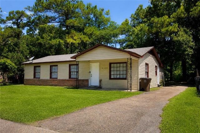 2520 Farnell Drive, Mobile, AL 36605