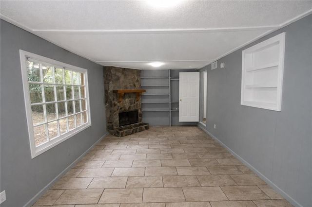 2520 Farnell Drive, Mobile, AL 36605