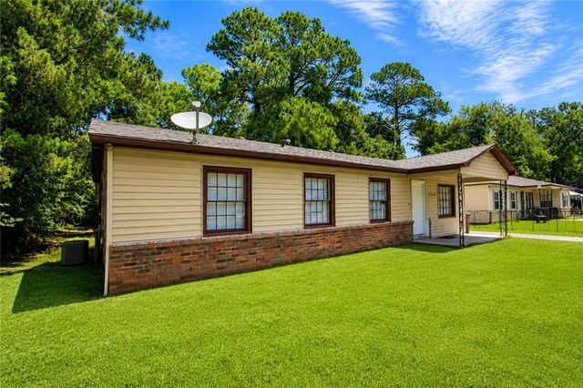 2520 Farnell Drive, Mobile, AL 36605