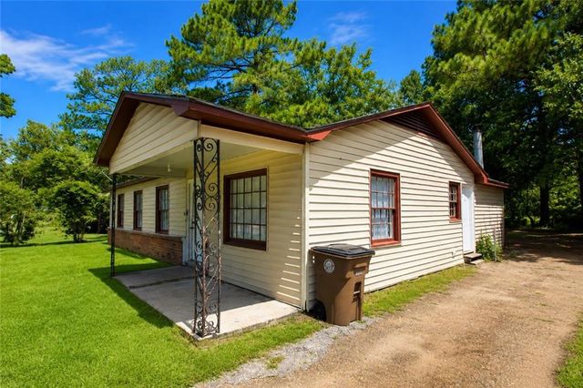 2520 Farnell Drive, Mobile, AL 36605