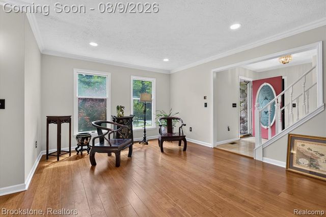 368 Bonnie Circle, Howell, MI 48843