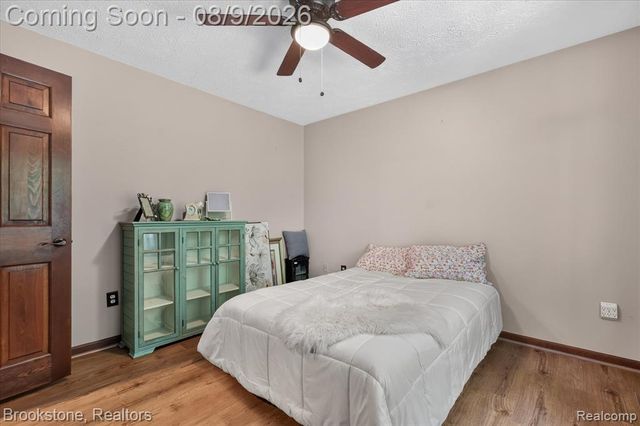 368 Bonnie Circle, Howell, MI 48843