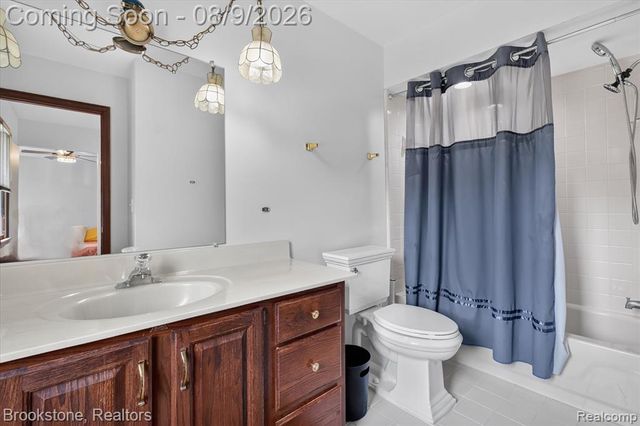 368 Bonnie Circle, Howell, MI 48843