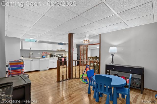 368 Bonnie Circle, Howell, MI 48843