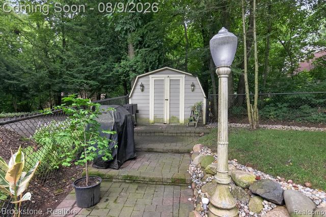 368 Bonnie Circle, Howell, MI 48843