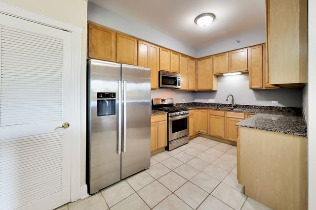 450 S Western Avenue 505, Des Plaines, IL 60016