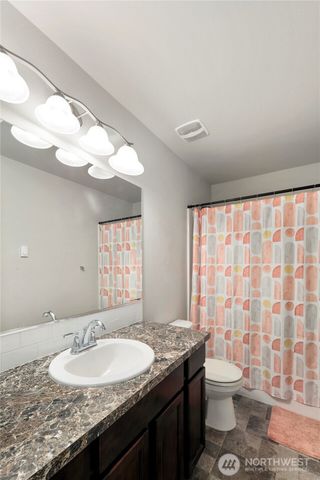 1202 E 58th Street, Tacoma, WA 98404