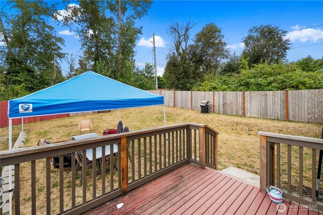 1202 E 58th Street, Tacoma, WA 98404