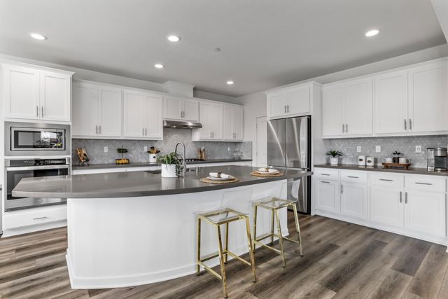 3104 Needham Ave, Lathrop, CA 95330