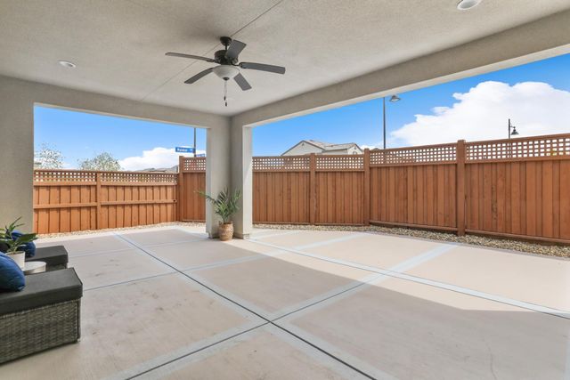 3104 Needham Ave, Lathrop, CA 95330