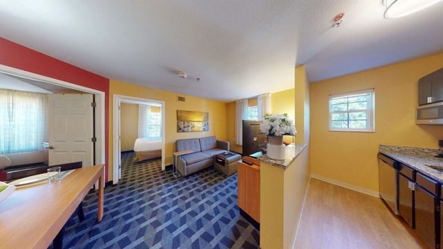 20 International Place 209, Tewksbury, MA 01876