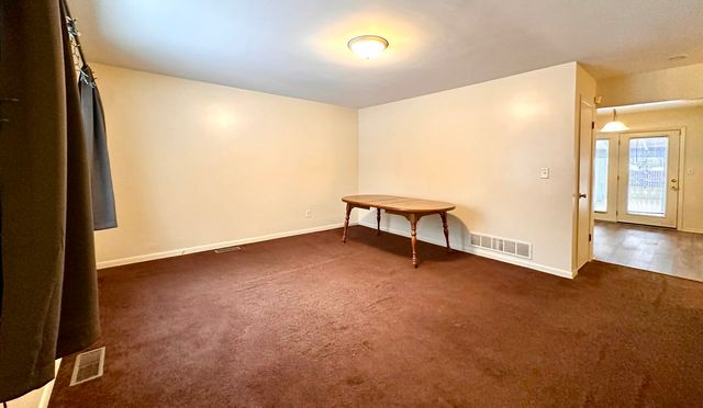 2720 Gilboa Avenue, Zion, IL 60099