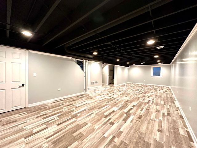 2720 Gilboa Avenue, Zion, IL 60099