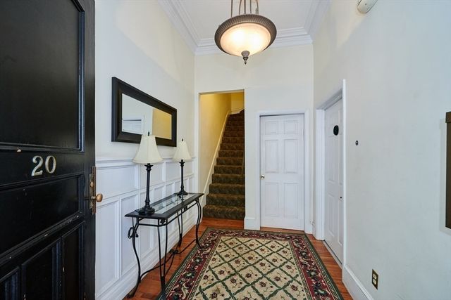20 Hereford Street 4, Boston, MA 02115