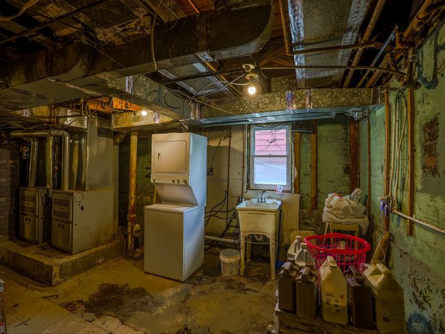 224 N Lockwood Avenue, Chicago, IL 60644